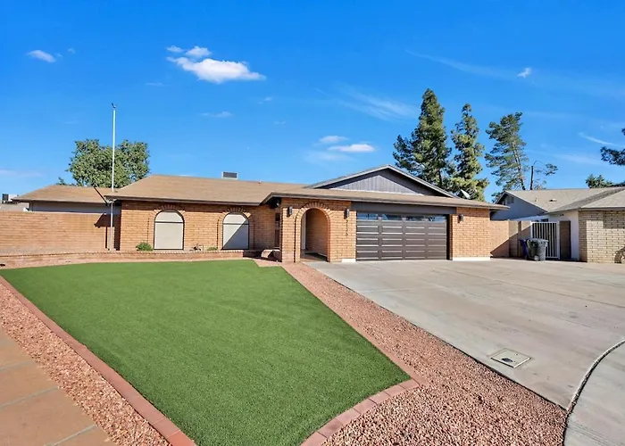 New 4br Oasis, Pool, Hot Tub, Golf & B-ball Court * Mesa